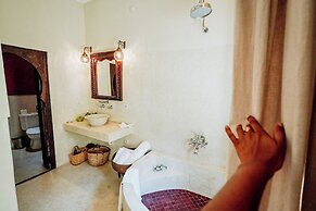 Riad dar ayur