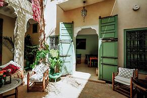 Riad dar ayur