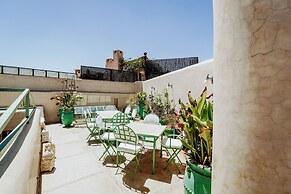 Riad dar ayur