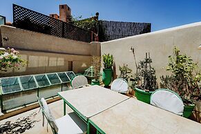 Riad dar ayur