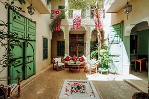 Riad dar ayur
