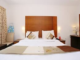 Super Townhouse Dona Castle