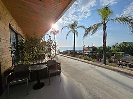 Nalu Beach