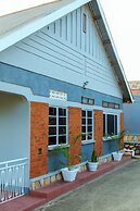 Kandez Holiday Home