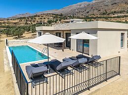 Filade Luxury Villa 2