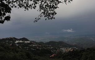 Sansa By The Woods - Manor Mussoorie