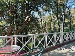 Sansa By The Woods - Manor Mussoorie