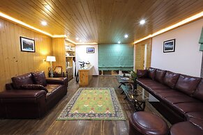 Sansa By The Woods - Manor Mussoorie