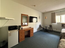 The Trail Inn Lucky Lake SK