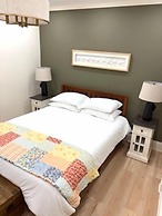 HarbourGate Condos & Studios