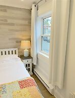 HarbourGate Condos & Studios