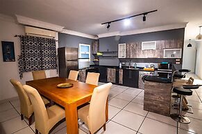 Pyramids Gem Plaza Boutique Hotel
