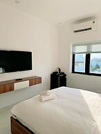 Ania Beachside Hotel Da Nang