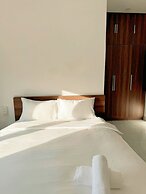 Ania Beachside Hotel Da Nang