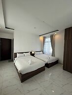 Ania Beachside Hotel Da Nang