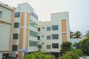 Hotel Grand Leela Krishna