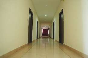 Hotel Grand Leela Krishna