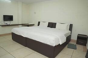 Hotel Grand Leela Krishna