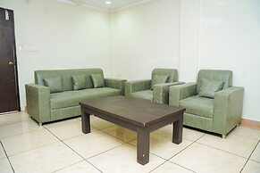 Hotel Grand Leela Krishna