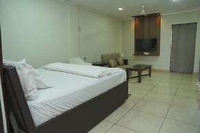 Hotel Grand Leela Krishna