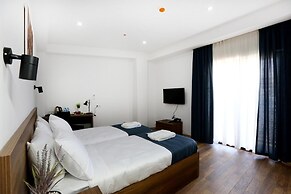 OZ Hotel