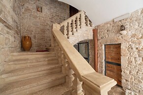 PALAZZO RIZZI DIMORA DEI TEMPLARI