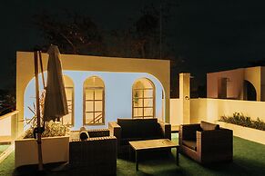 SLOKAYANA VILLAS