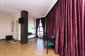 T P Hotel
