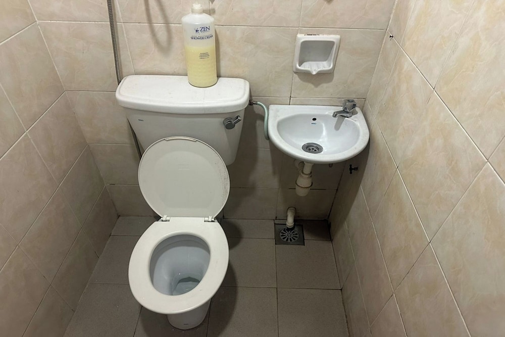 Sha La La Hostel