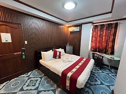 Rossa Hotel