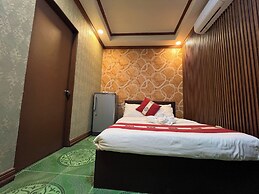 Rossa Hotel