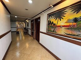 Rossa Hotel