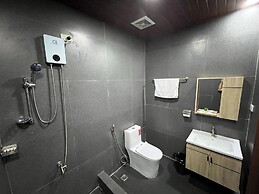 Rossa Hotel