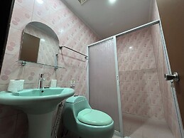 Rossa Hotel