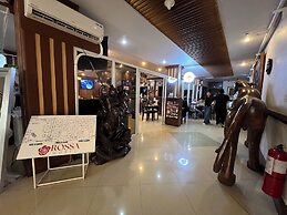 Rossa Hotel