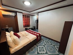 Rossa Hotel