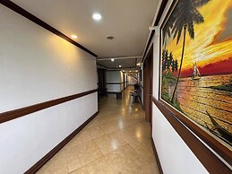 Rossa Hotel