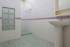 Kamala Orchid Guesthouse