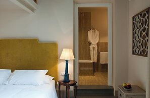 Nove Guest House