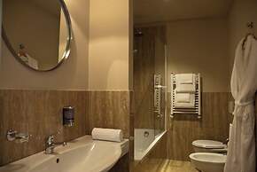 Nove Guest House