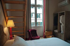 Nove Guest House