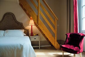 Nove Guest House