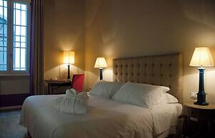 Nove Guest House