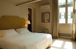 Nove Guest House
