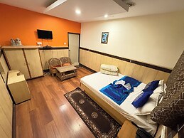 Hotel Marvel International & Restaurant