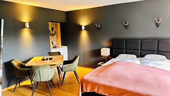 The Alpine No 7