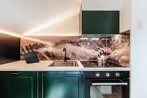 The Alpine No 7