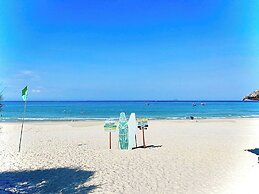 Deluxe Villa Beach Front