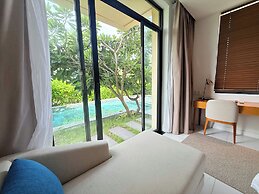 Deluxe Villa Beach Front