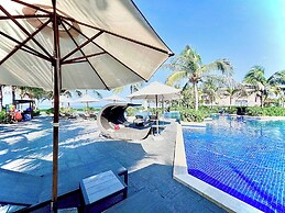 Deluxe Villa Beach Front